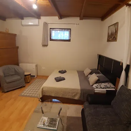 Milmar Wellness Vendeghaz Miskolctapolca Villa *